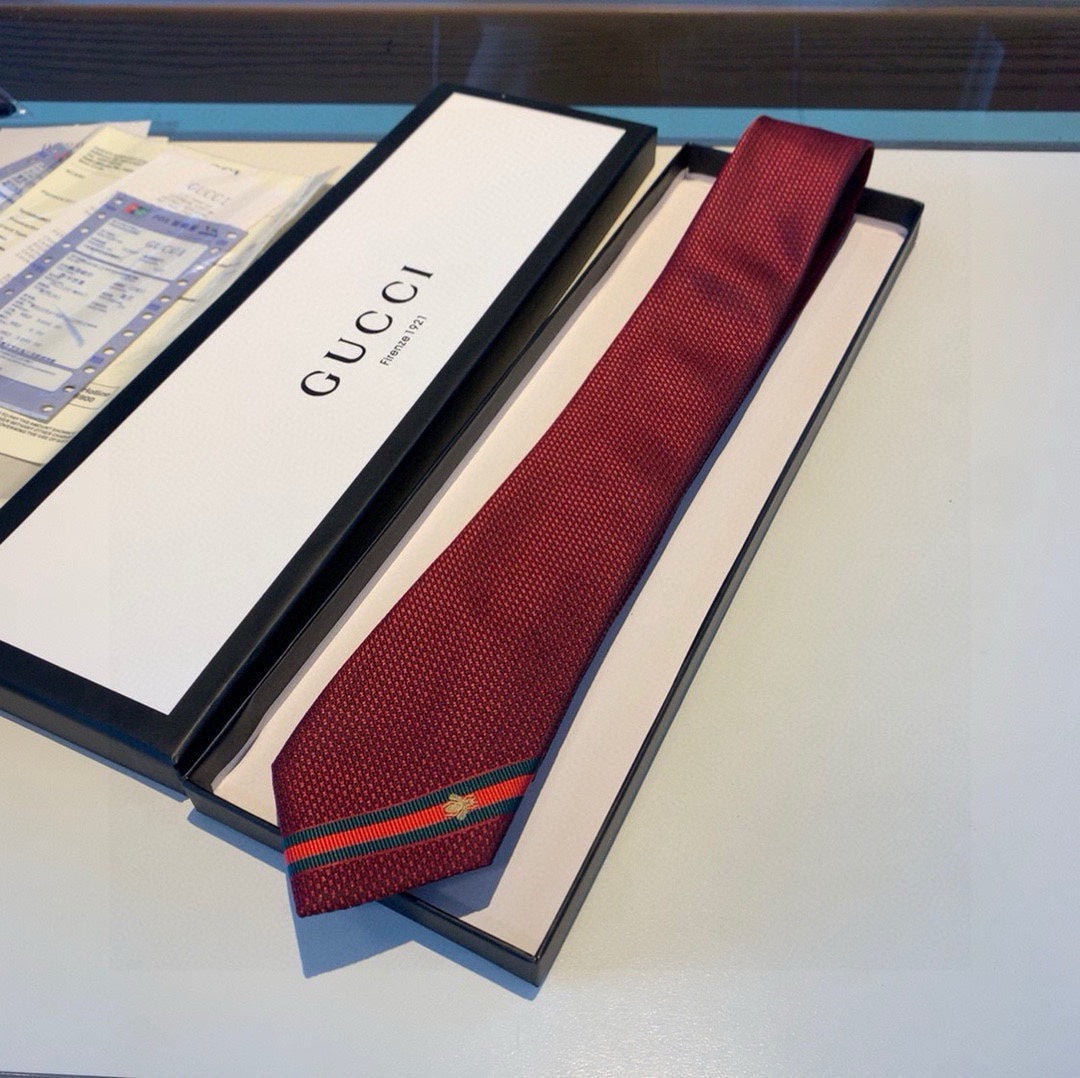 Men’s Burgundy Silk Tie