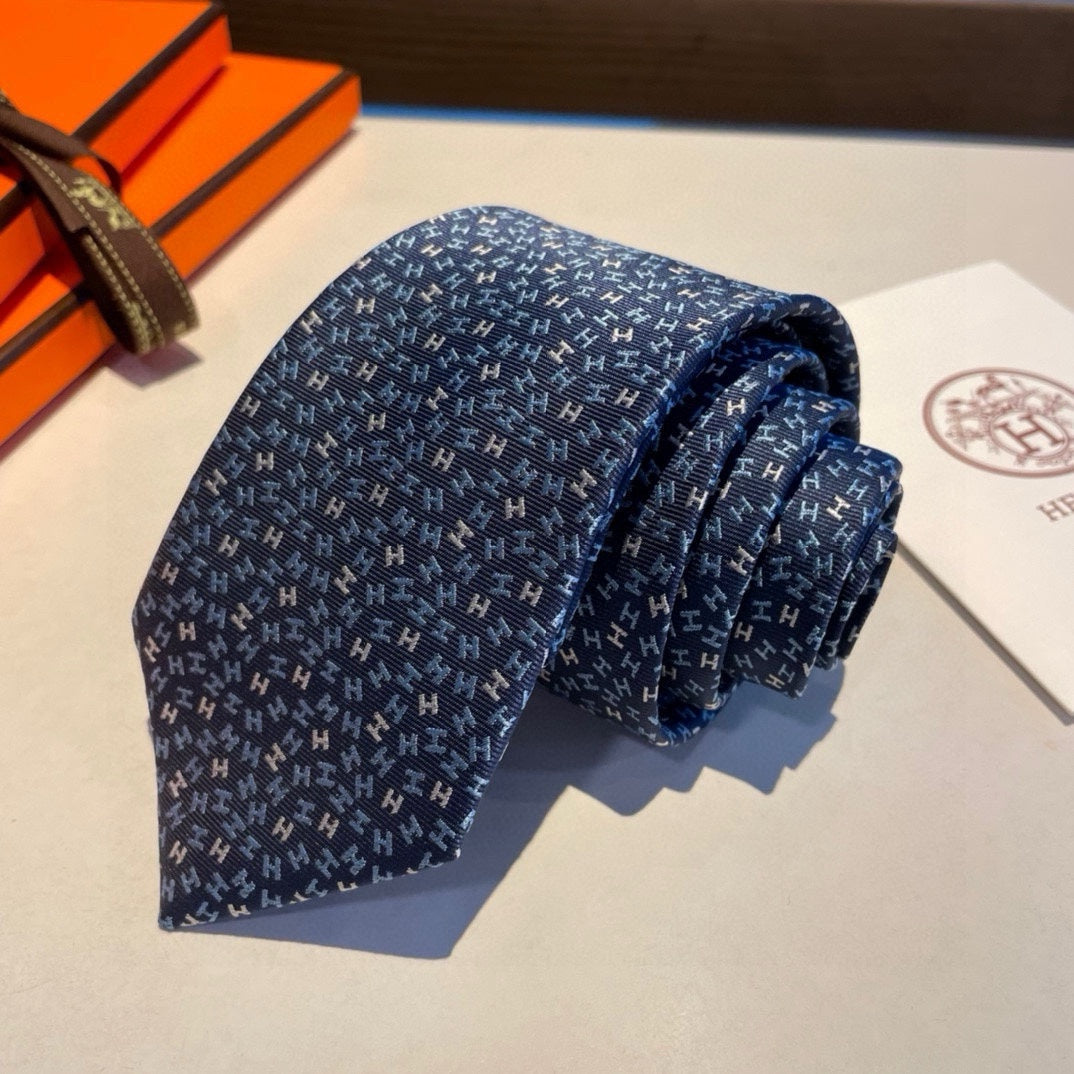 Men’s Navy Blue Silk Tie