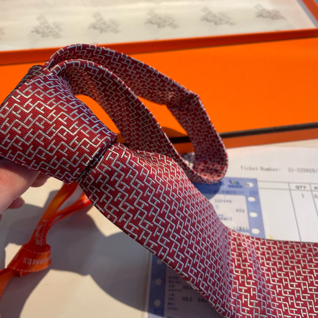 Men’s Red Silk Tie