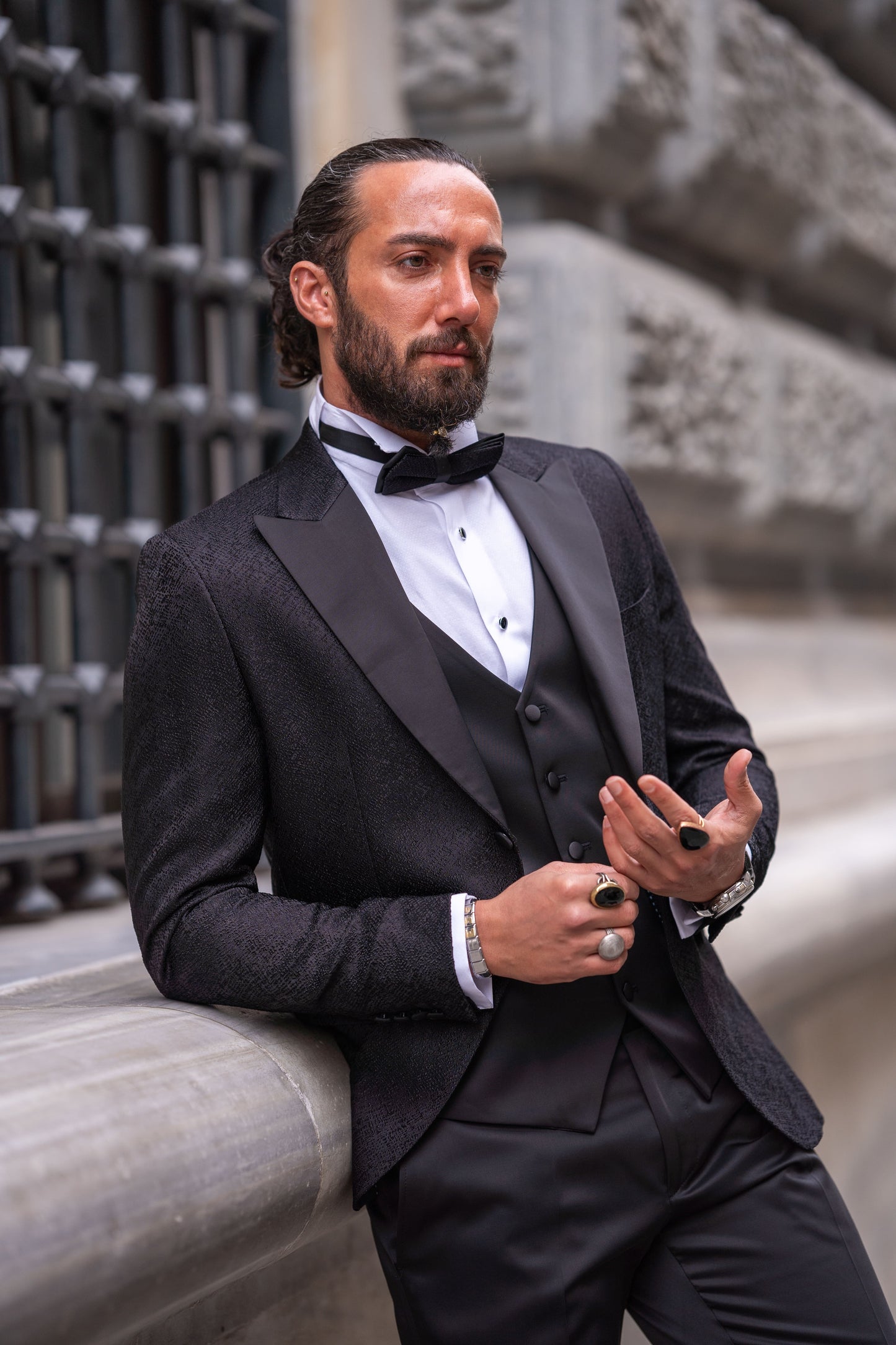 Midnight Satin Collar Tuxedo
