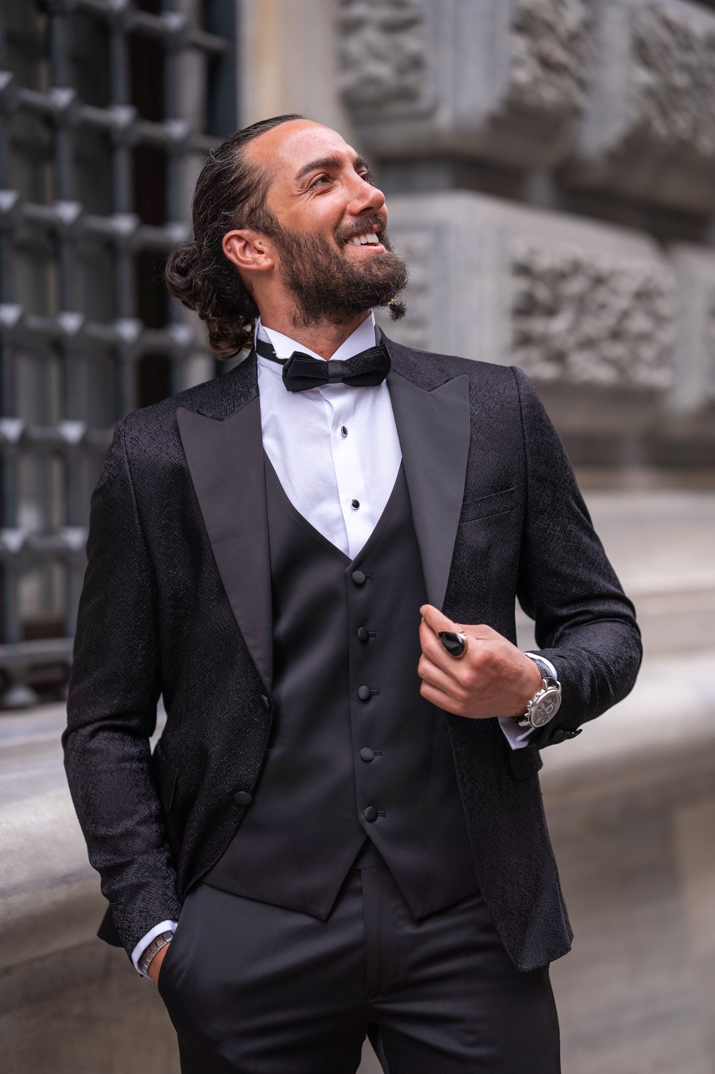 Midnight Satin Collar Tuxedo