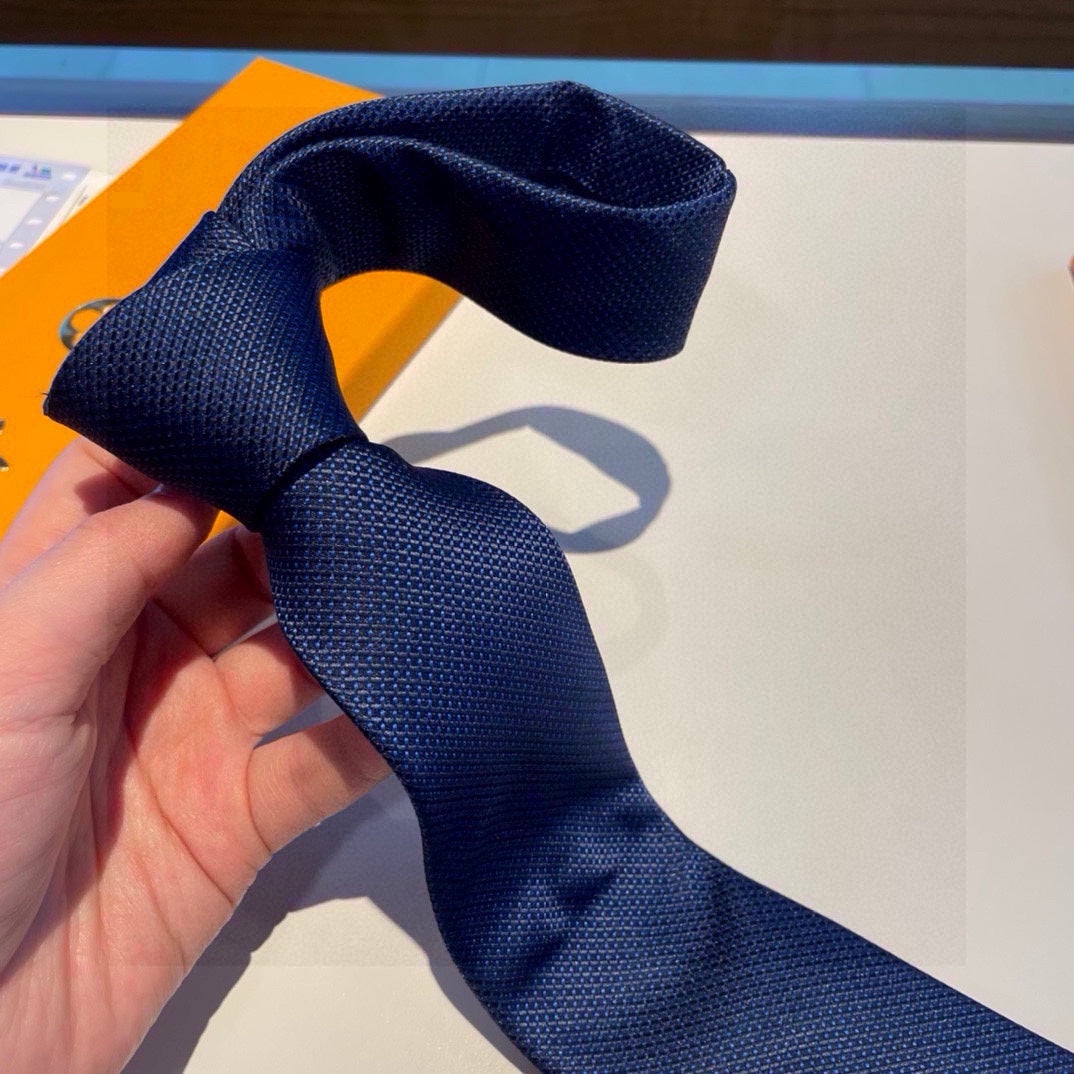 Men’s Navy Signature Silk Tie