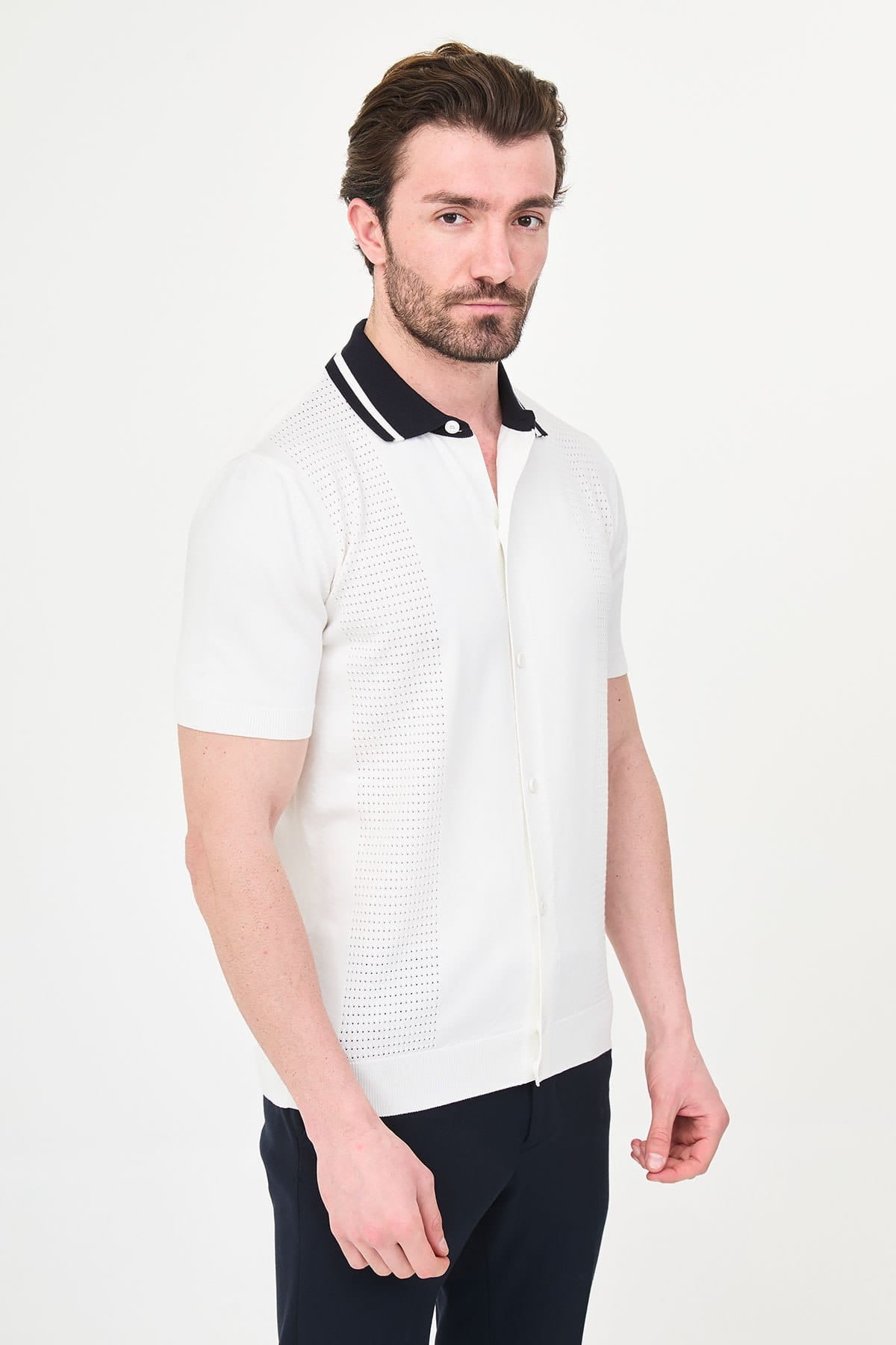 Men’s Off-White Knit Button-Up Polo Shirt