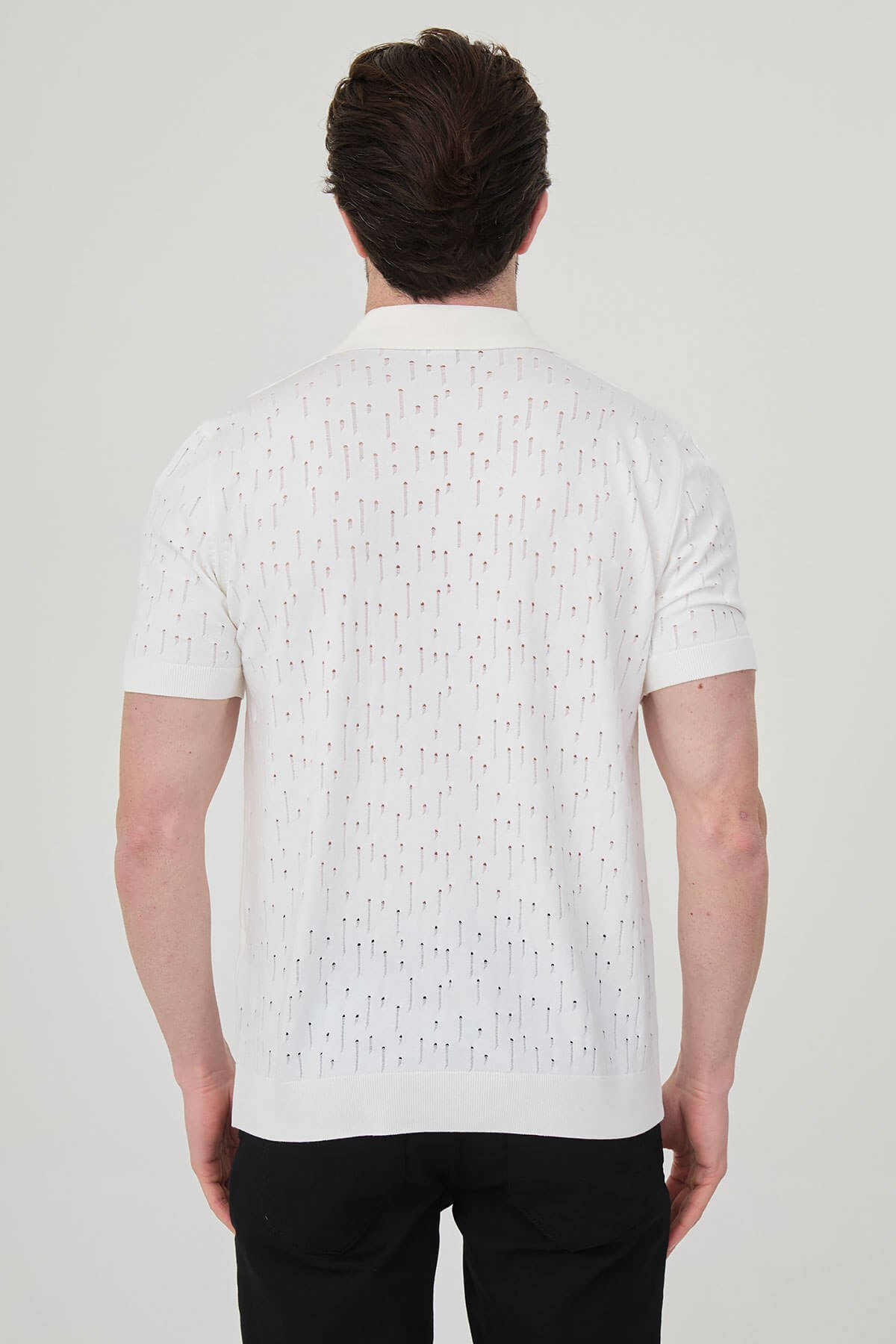 Men’s Off-White Textured Zip Polo T-Shirt
