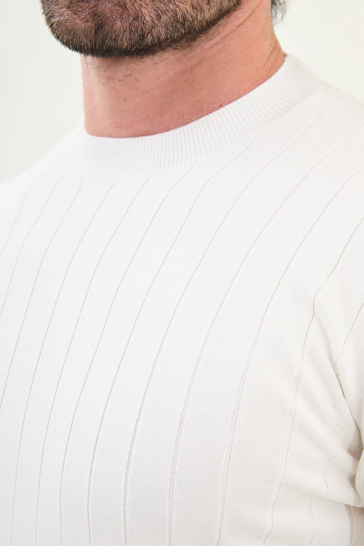 Men’s White Ribbed Slim Fit Knitwear Sweater