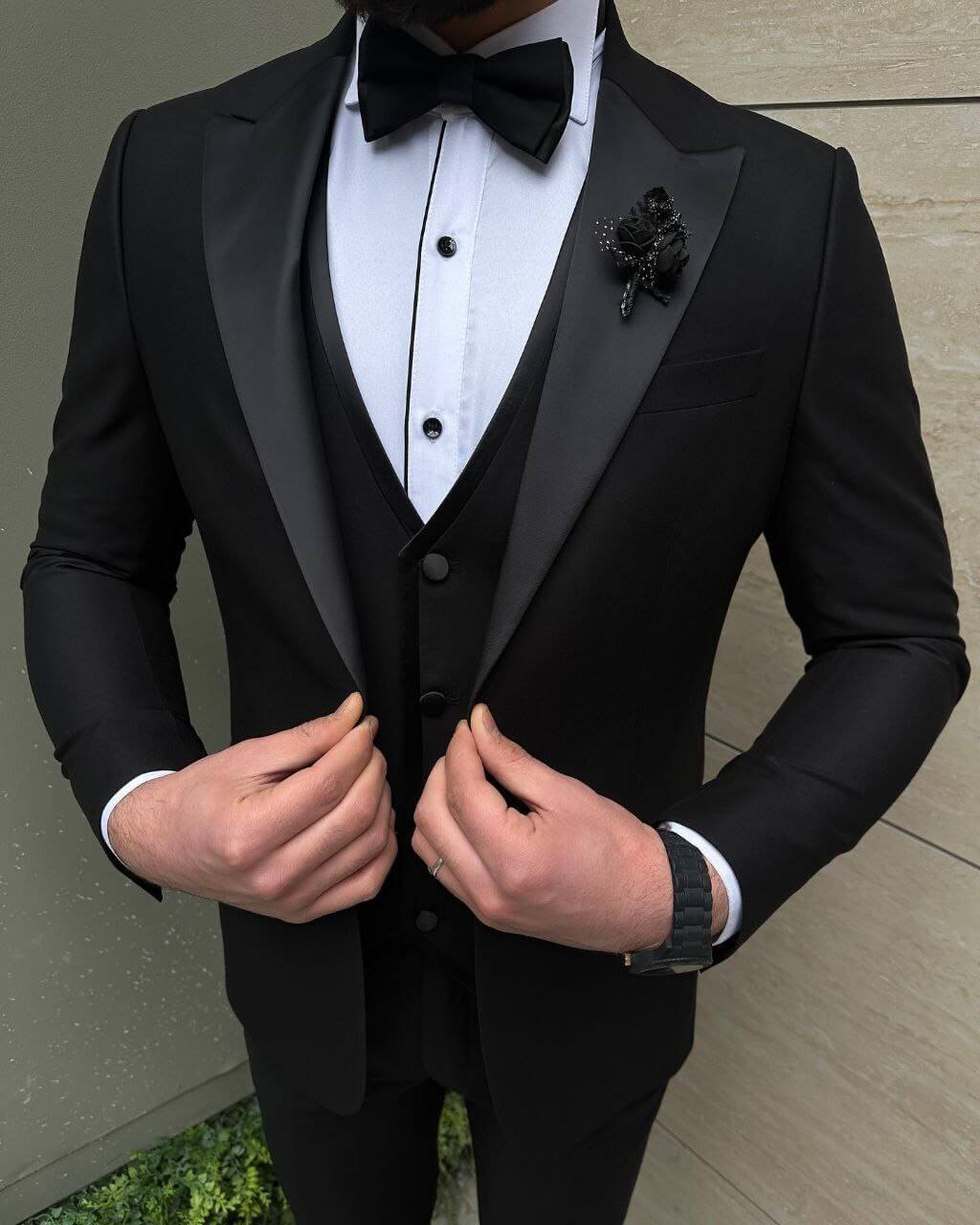 Classic Noir Black Tuxedo