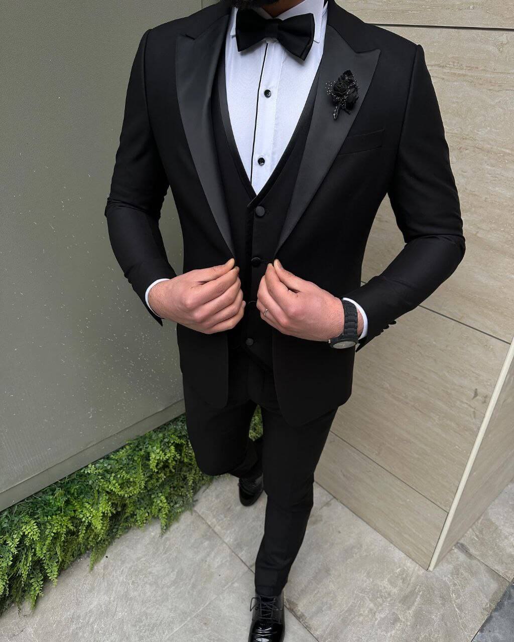 Classic Noir Black Tuxedo