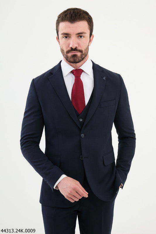 Elegant Navy Blue Slim Fit 3-Piece Suit