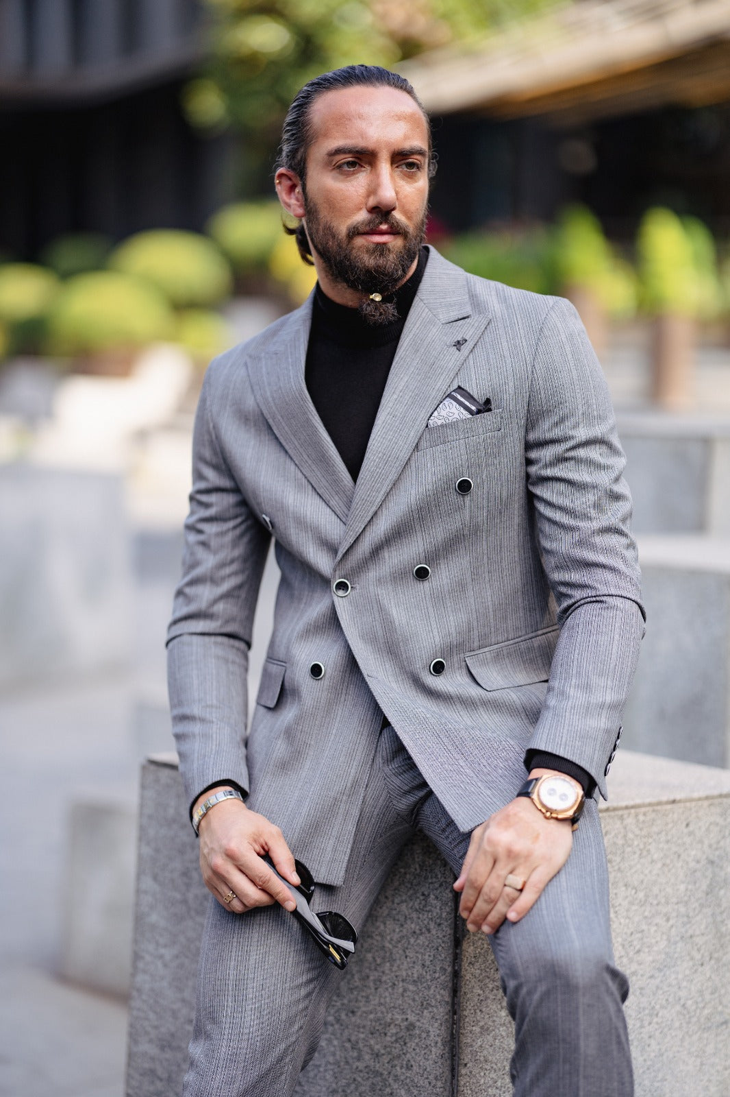 Men's gray double breasted suit in a classic style