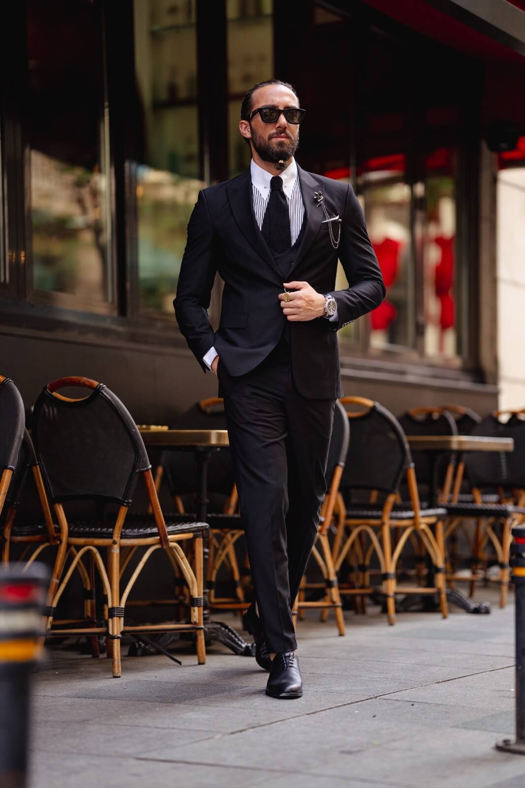 Classic black suit for weddings