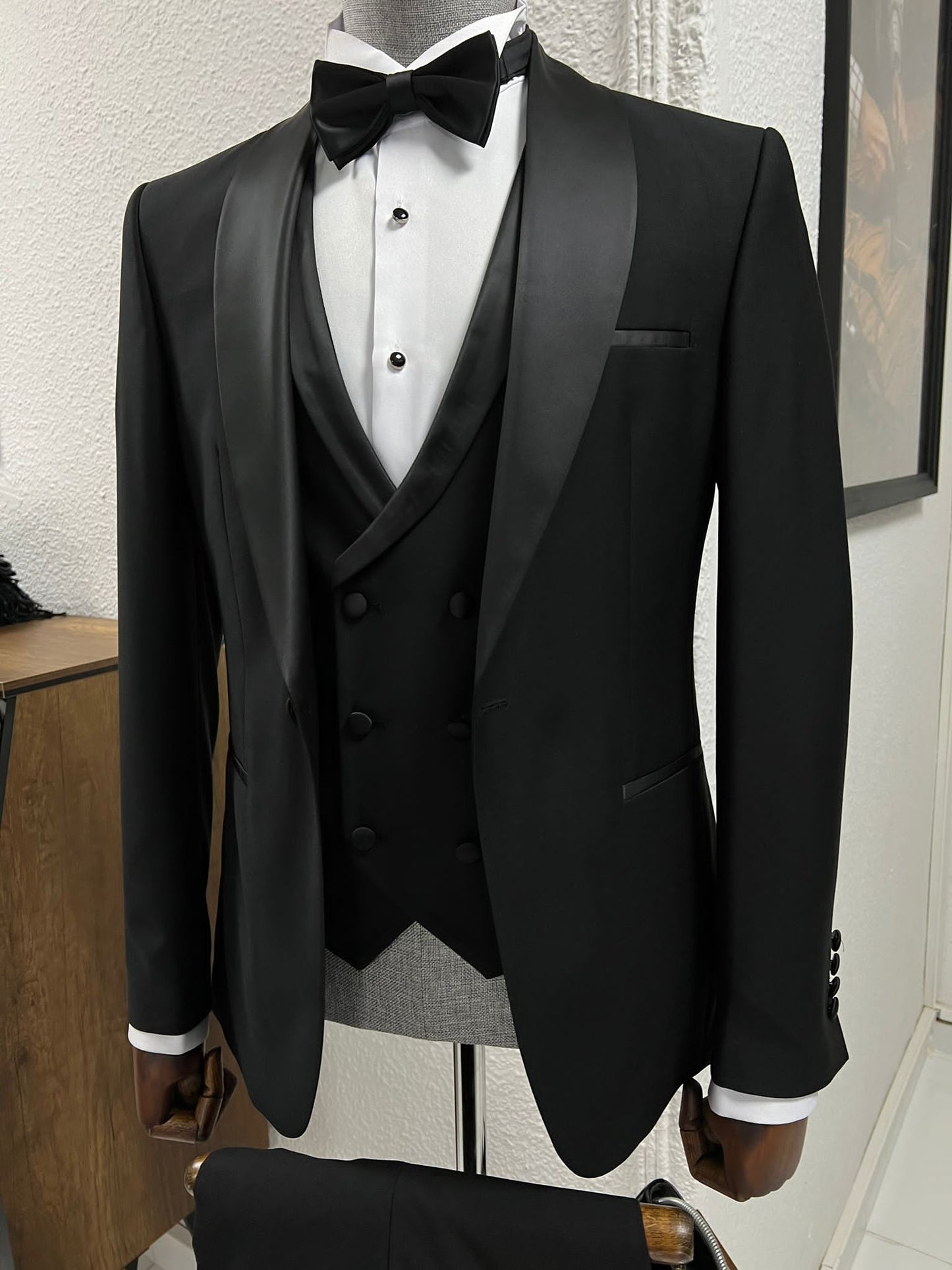 Black Shawl Collar Tuxedo