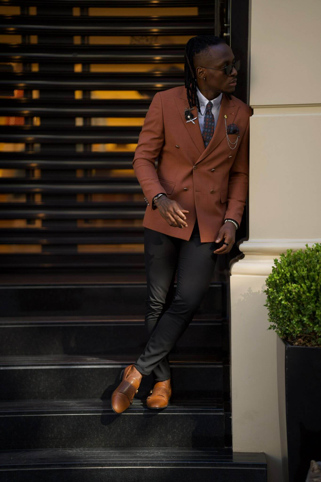 Camel double-breasted blazer with a tailored fit