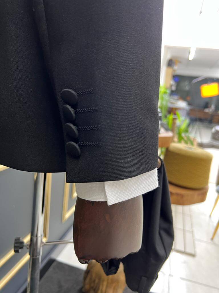 Custom Collar Black Tuxedo.