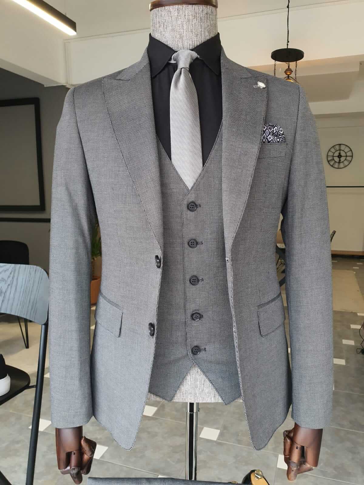 Gray Slim Fit Suit - Wedding Style Icon