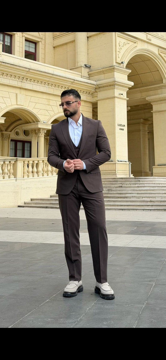Brown Slim Fit 3 Piece Suit for Men – Modern Wedding & Business Suit
