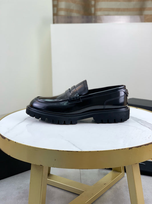 Dolce & Gabbana Black Glossy Leather Lug-Sole Penny Loafers