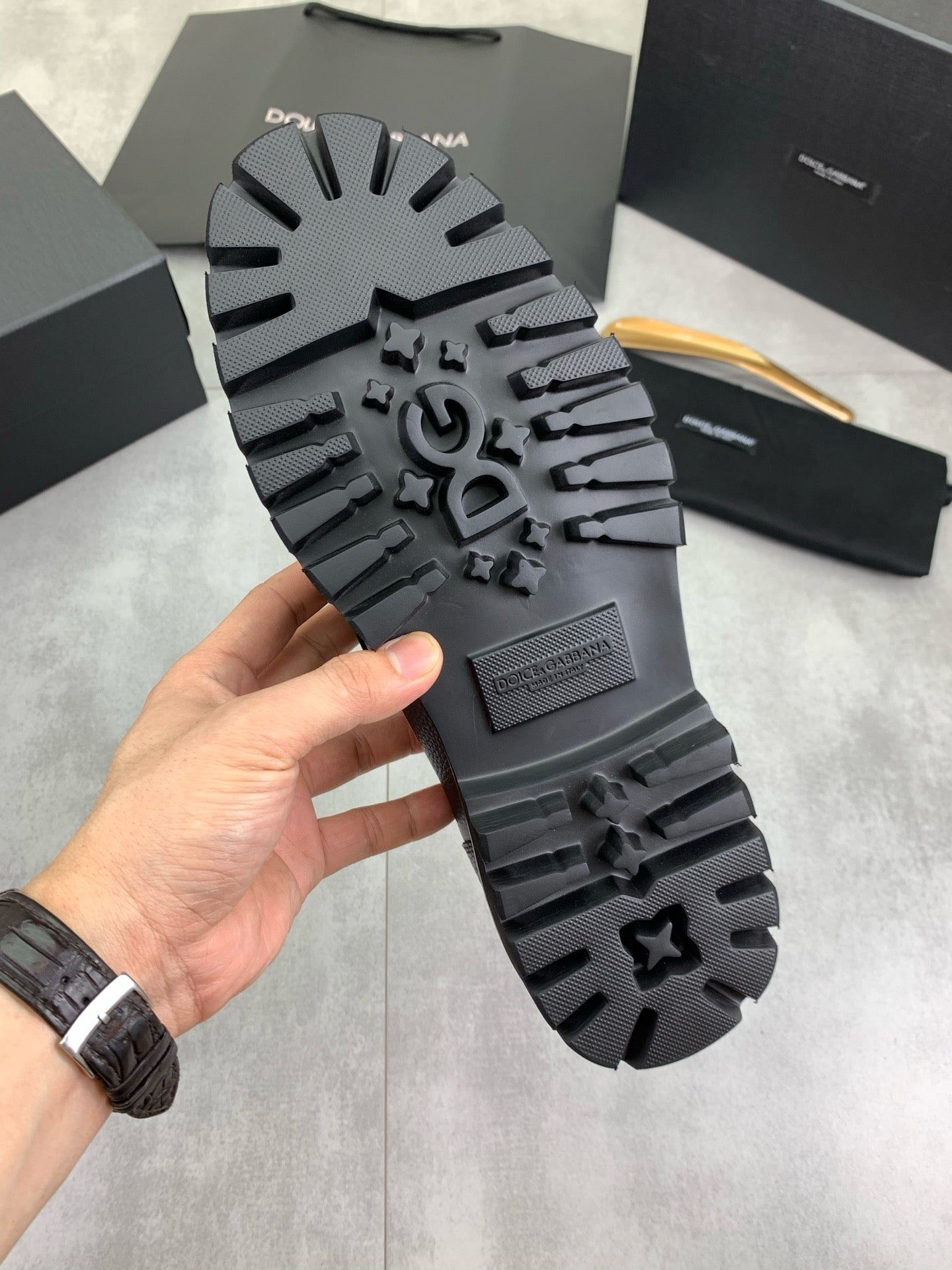 Dolce & Gabbana Black Grained Leather Lug-Sole Penny Loafers