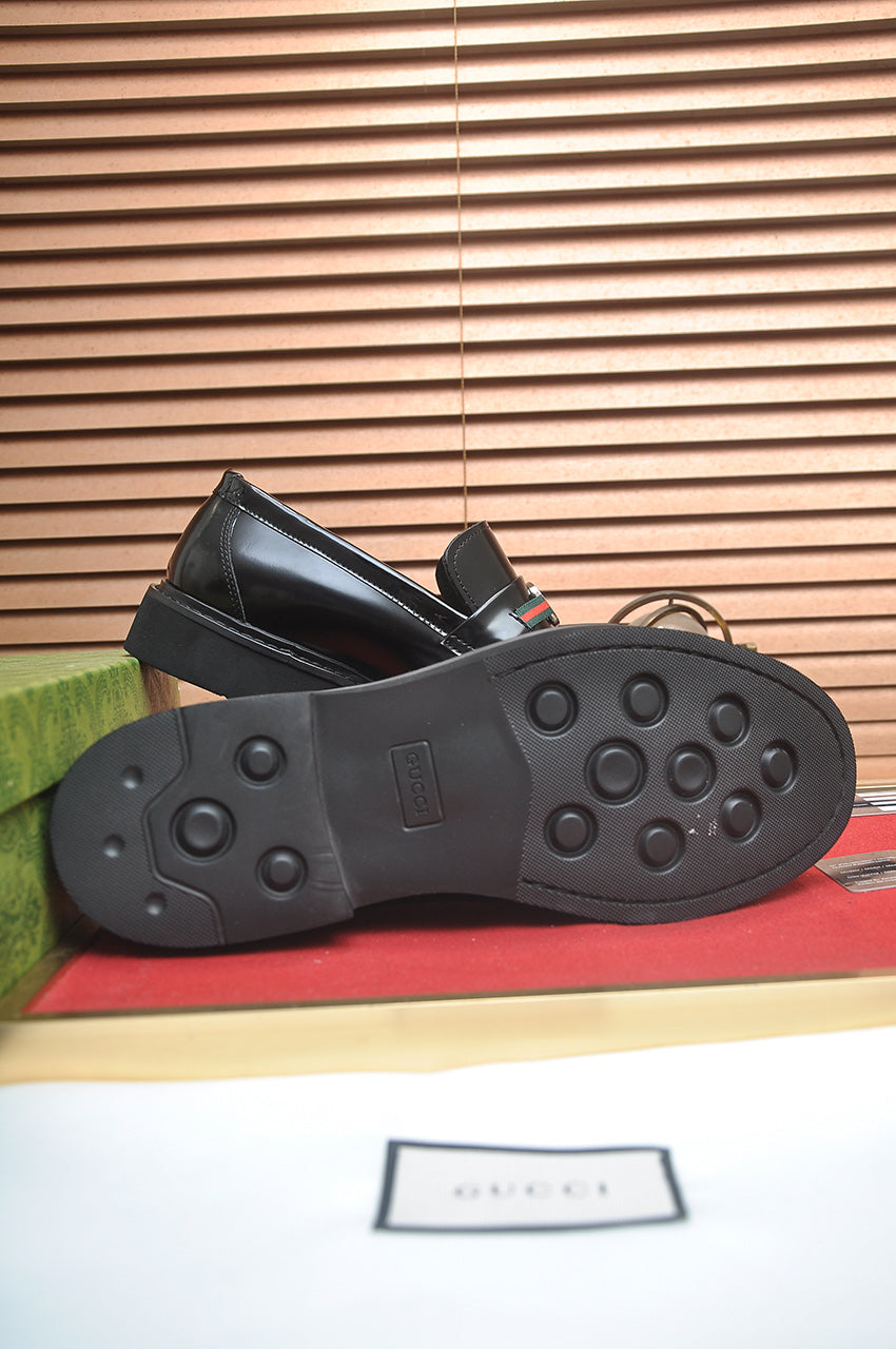 Gucci Interlocking G Black Leather Loafer