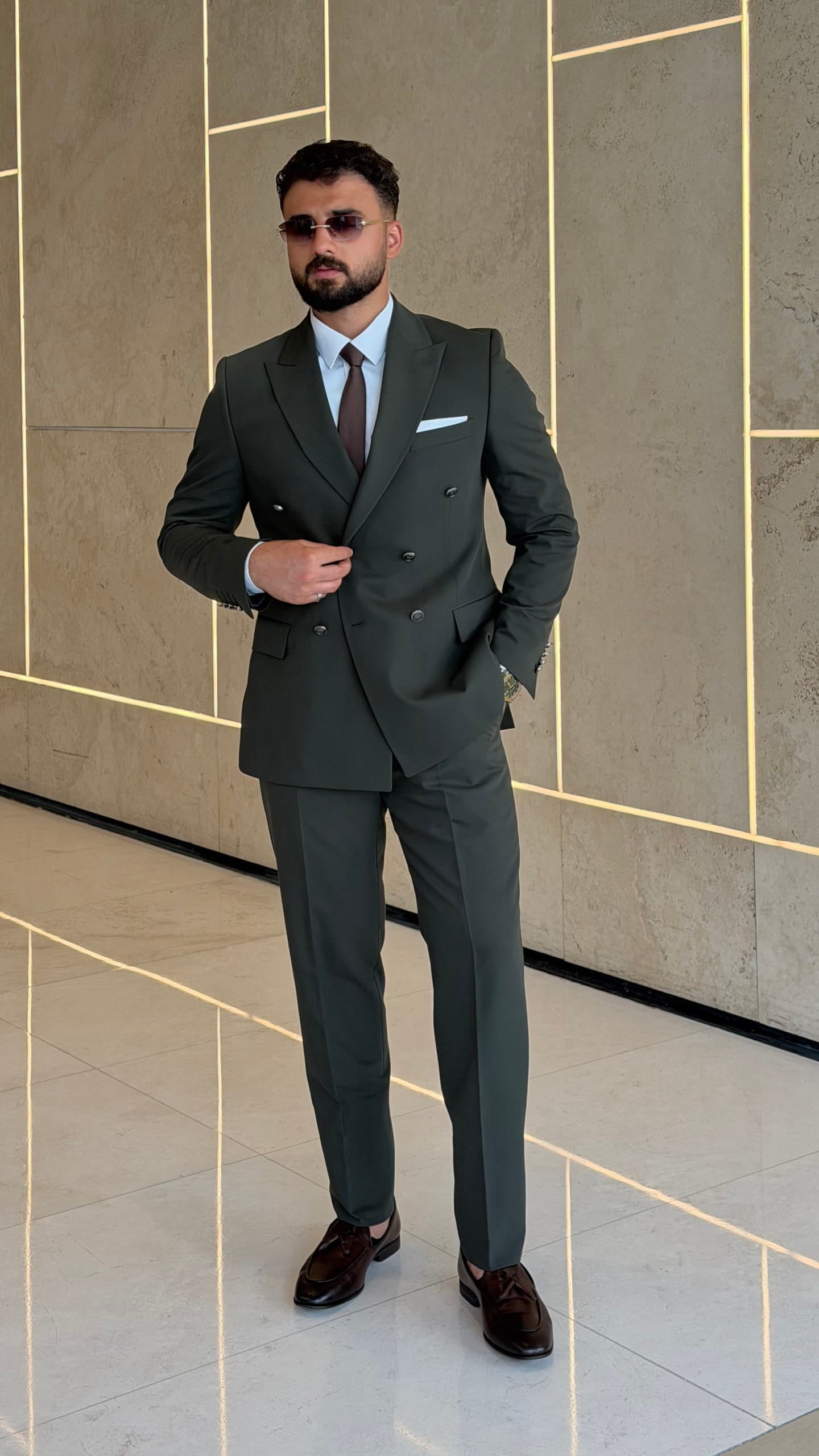 Men's khaki double-breasted two-piece suit front view
