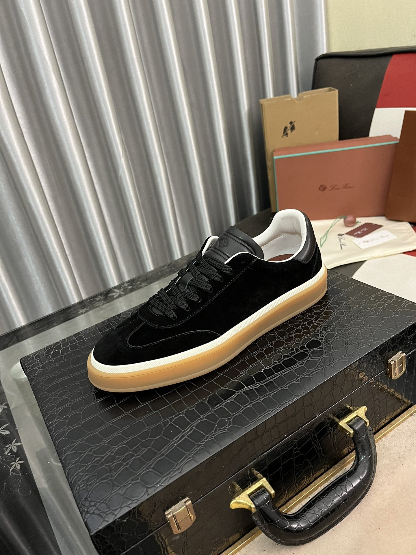 Loro Piana Black Casual Sneakers