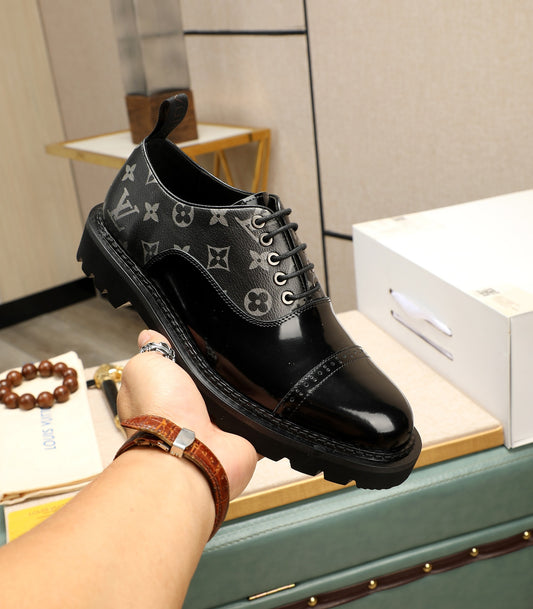 Louis Vuitton Black Rugged Derby