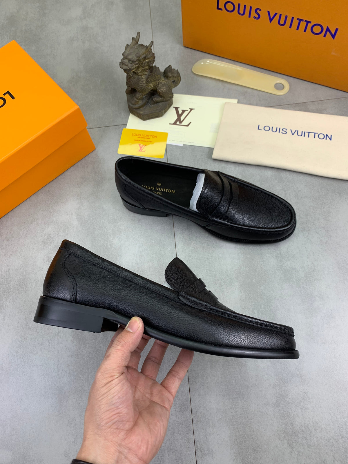 Louis Vuitton Major Black Grained Leather Loafer