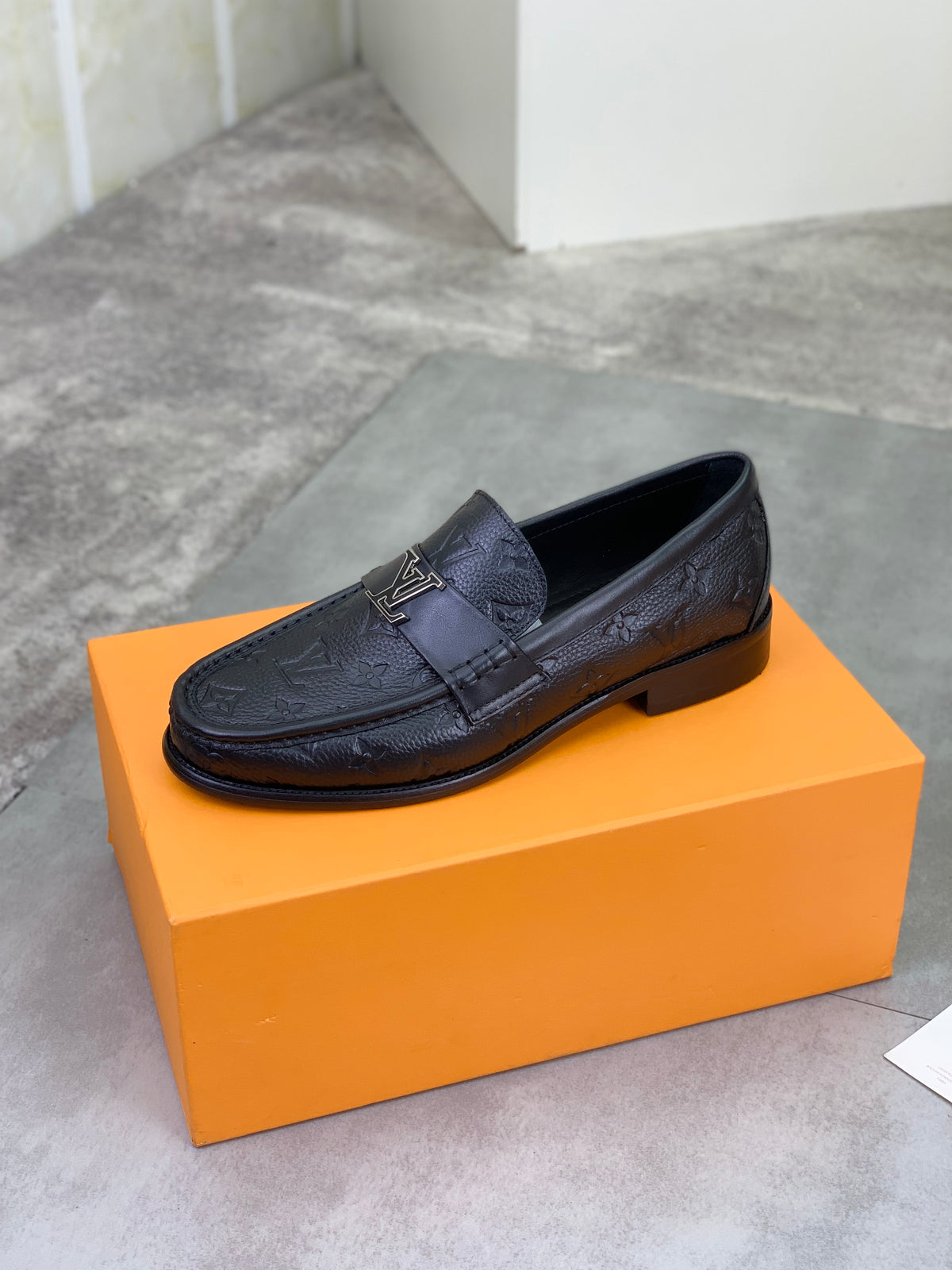 Louis Vuitton Major Black Leather Loafers