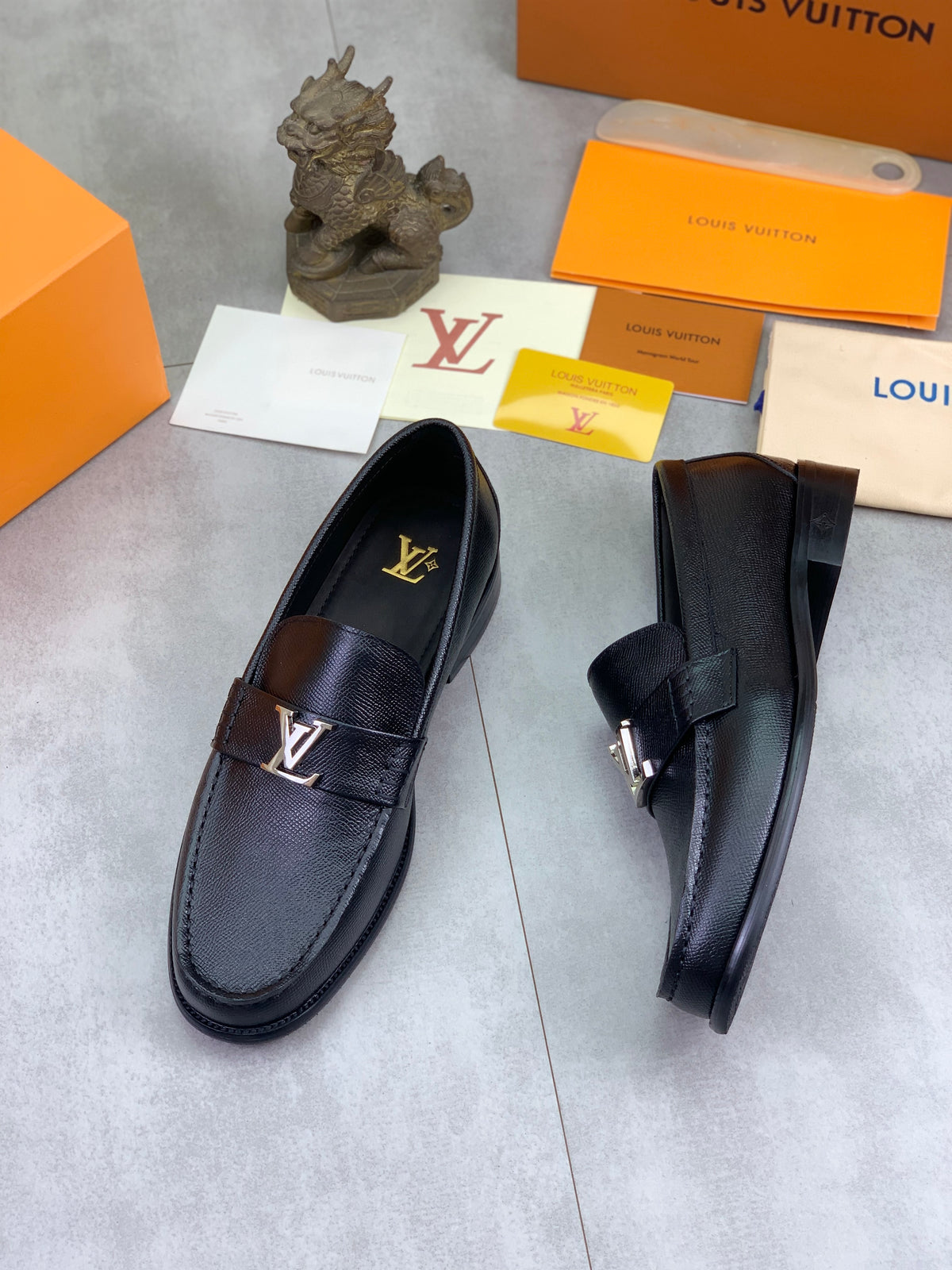 Louis Vuitton Major Black Taiga Leather Loafers