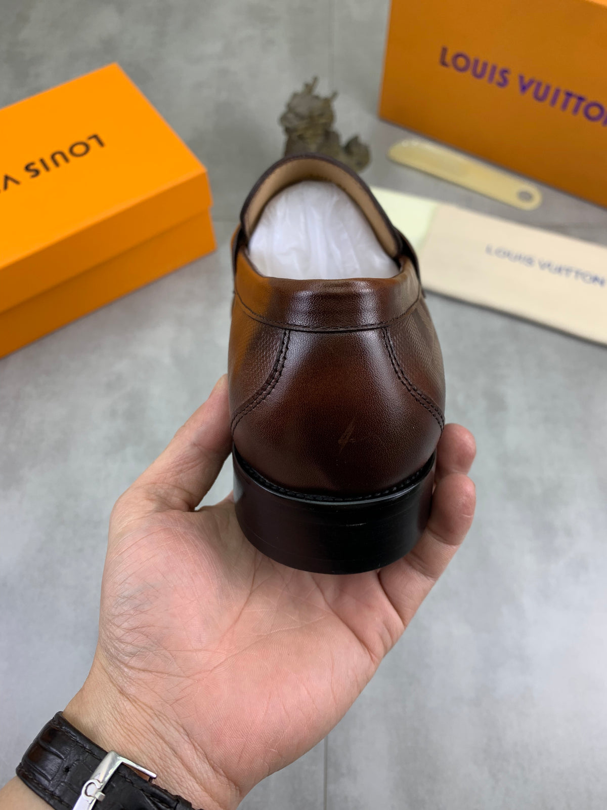 Louis Vuitton Major Brown Grained Leather Loafer