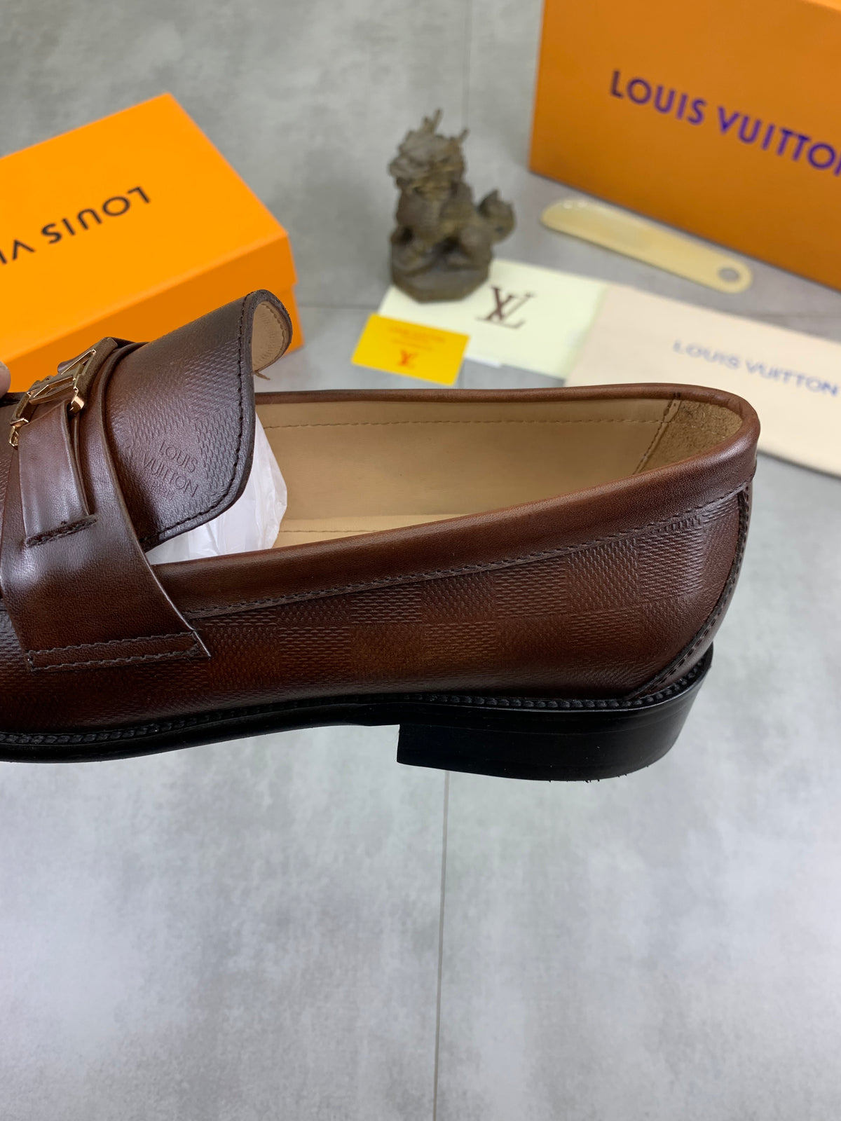 Louis Vuitton Major Brown Grained Leather Loafer