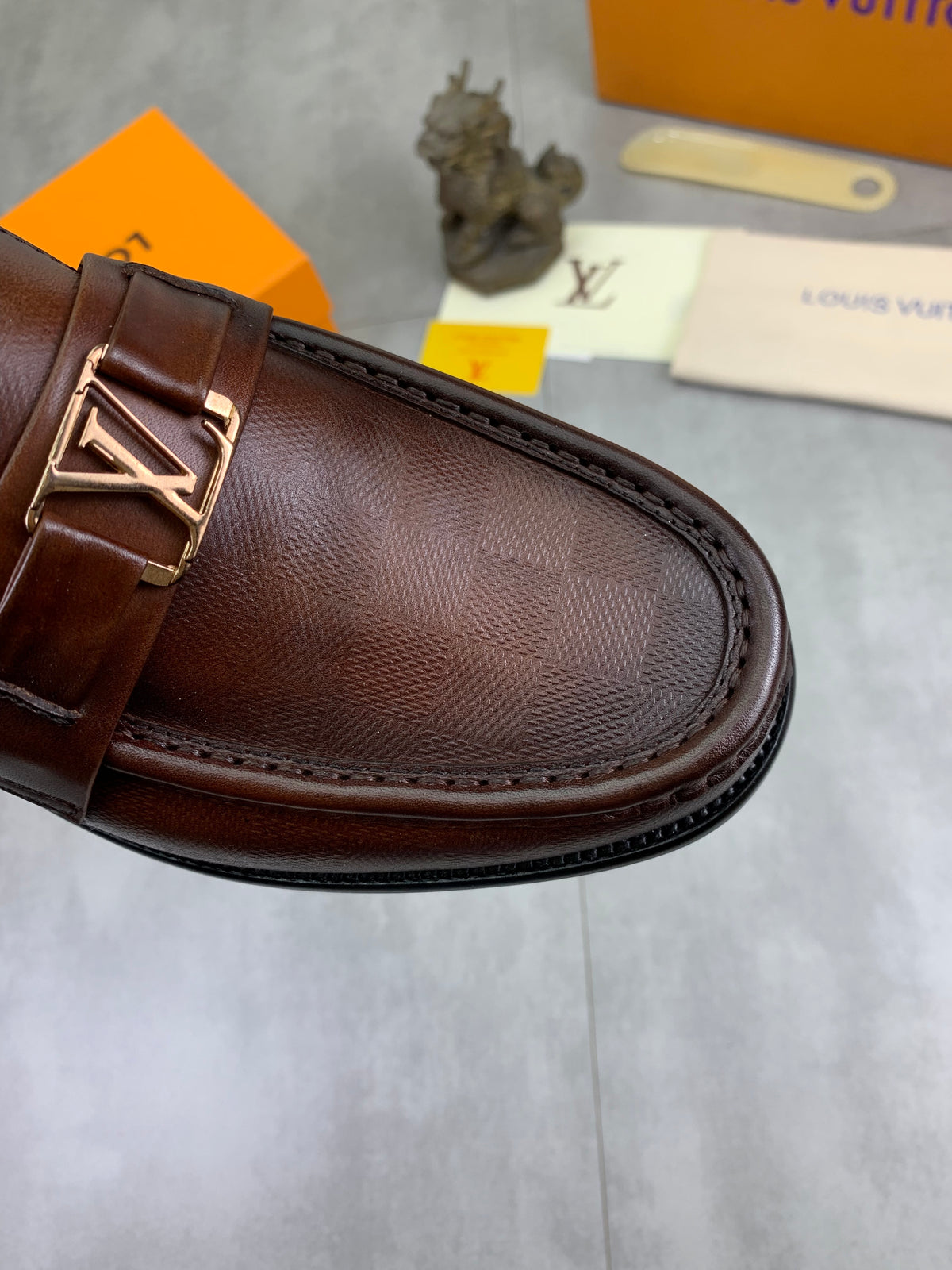 Louis Vuitton Major Brown Grained Leather Loafer