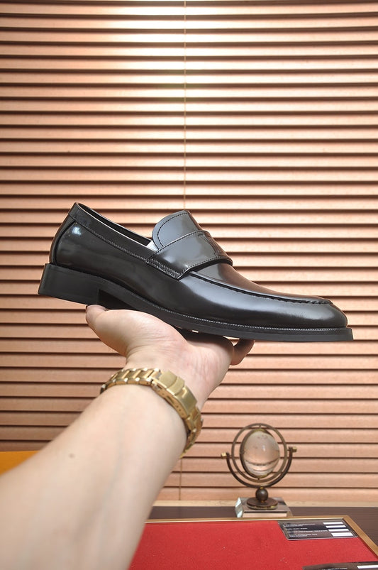 Louis Vuitton Black Iconic Formal Loafers