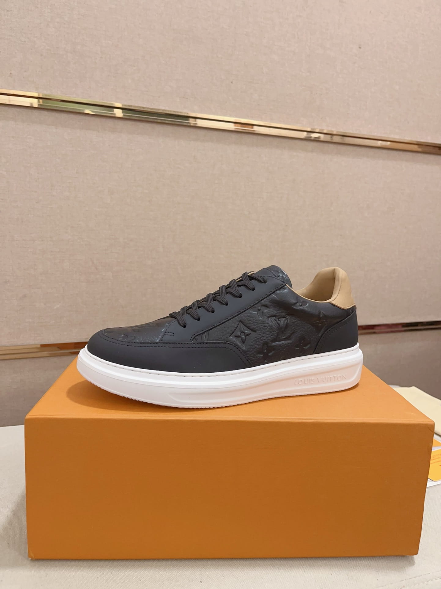 Louis Vuitton Beverly Hills Black & Tan Monogram Sneakers