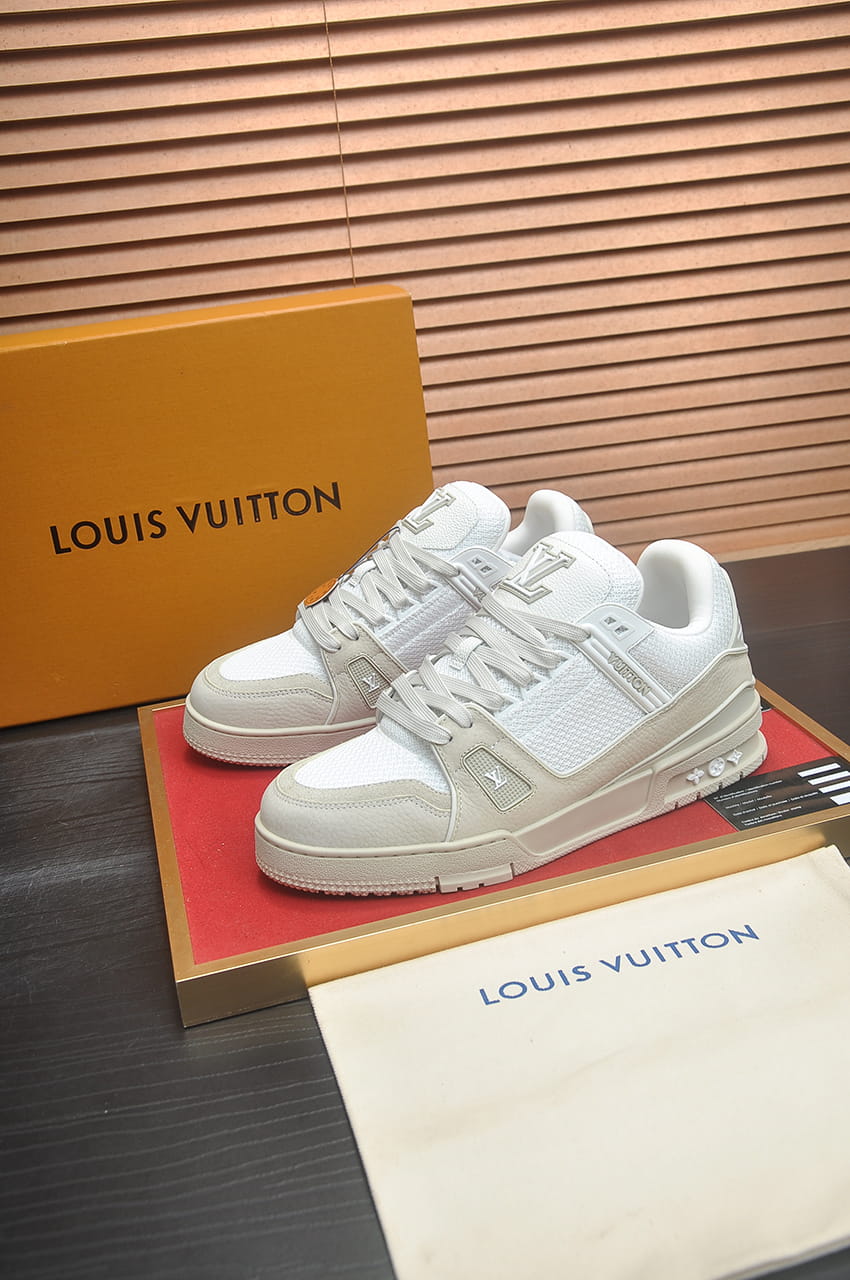 Louis Vuitton Trainer Sneakers in White and Light Grey