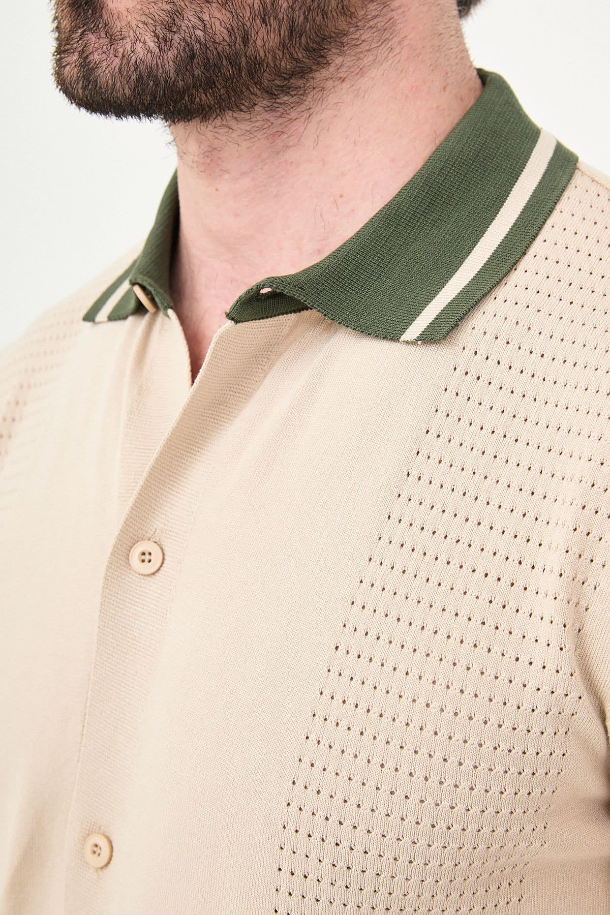 Men’s Beige Knit Button-Up Polo Shirt with Green Collar