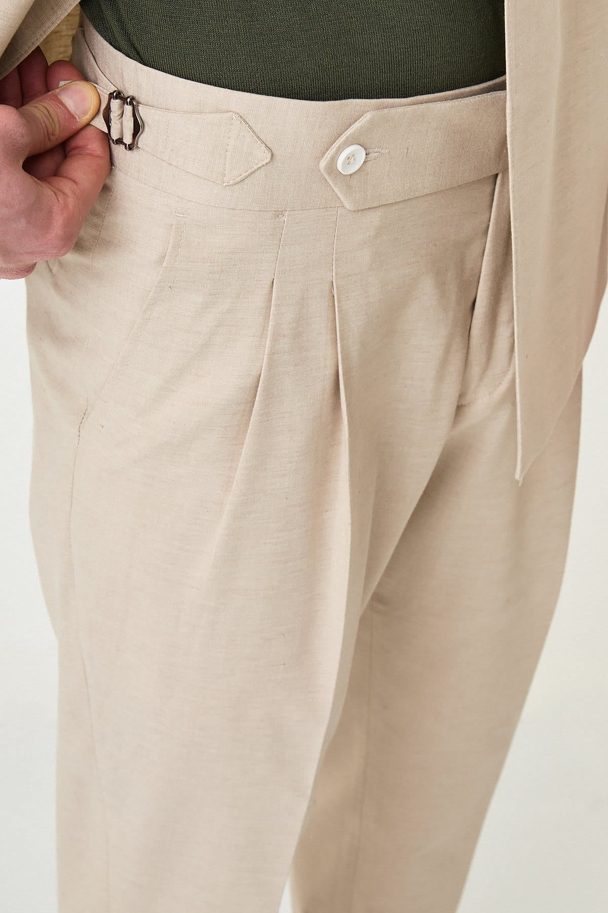 Men’s Beige Linen Blend Notch Lapel Slim Fit Suit