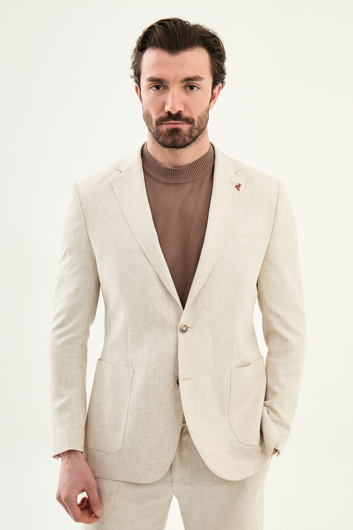 Men’s Beige Linen Blend Slim-Fit Suit