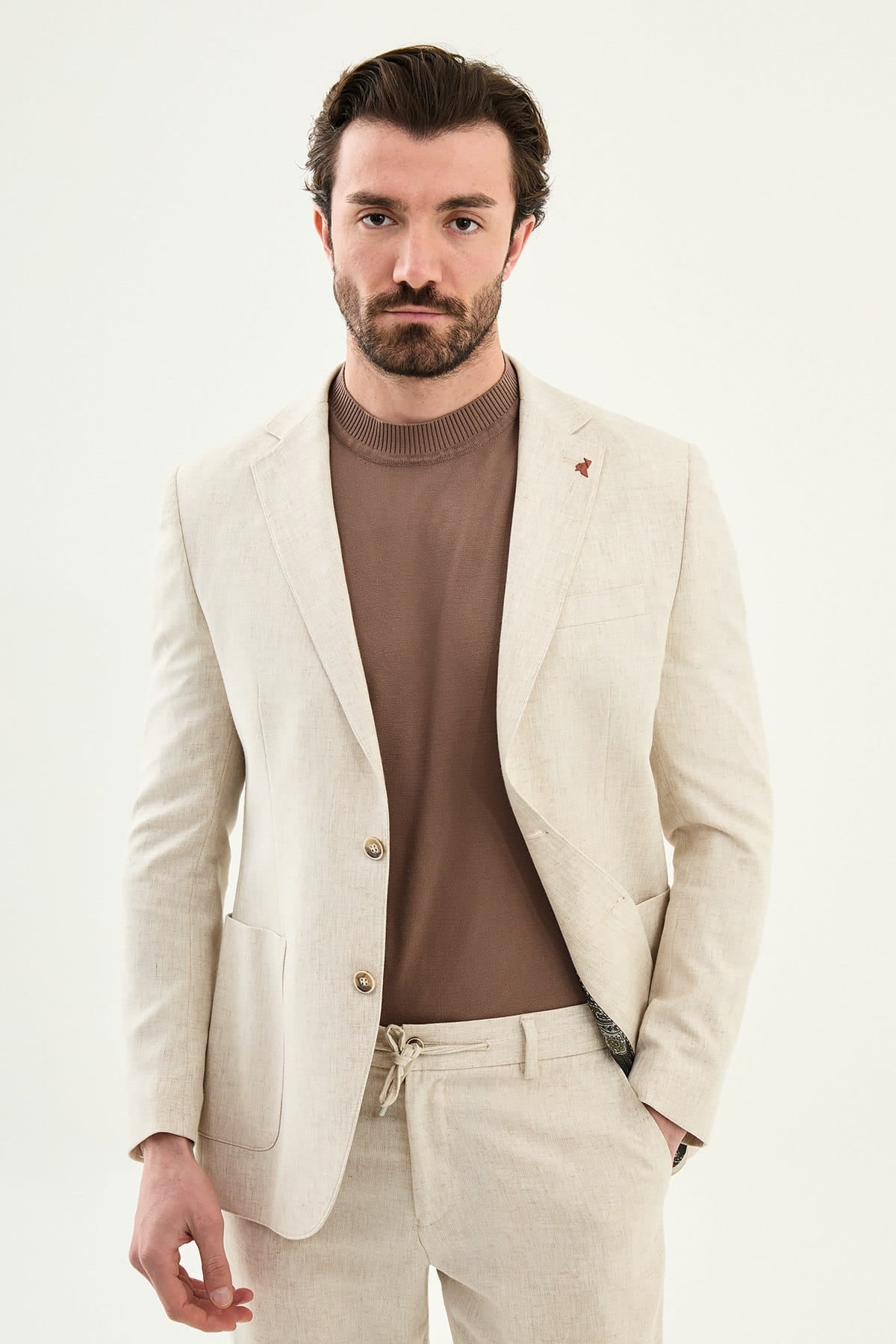Men’s Beige Linen Blend Slim-Fit Suit