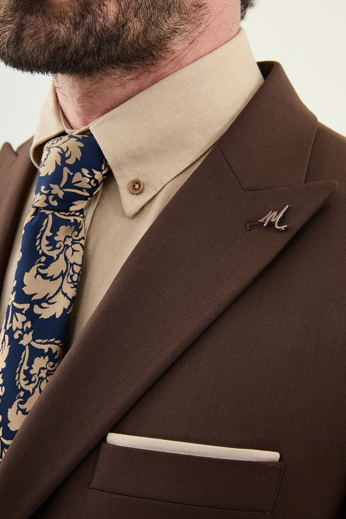 Men’s Chocolate Brown Three-Piece Slim Fit Suit – Peak Lapel Wedding & Formal Wear