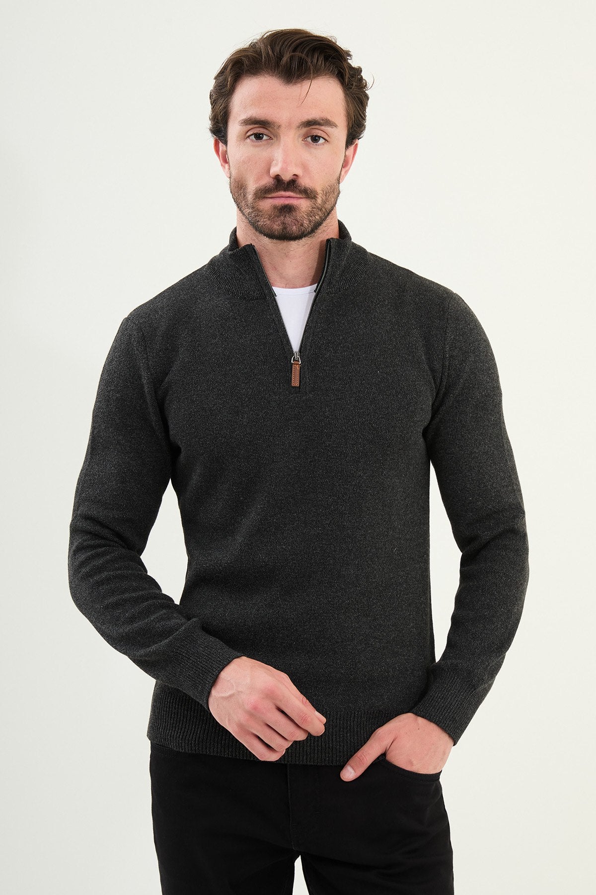 Men’s Dark Gray Slim Fit Half-Zip Knitwear Sweater