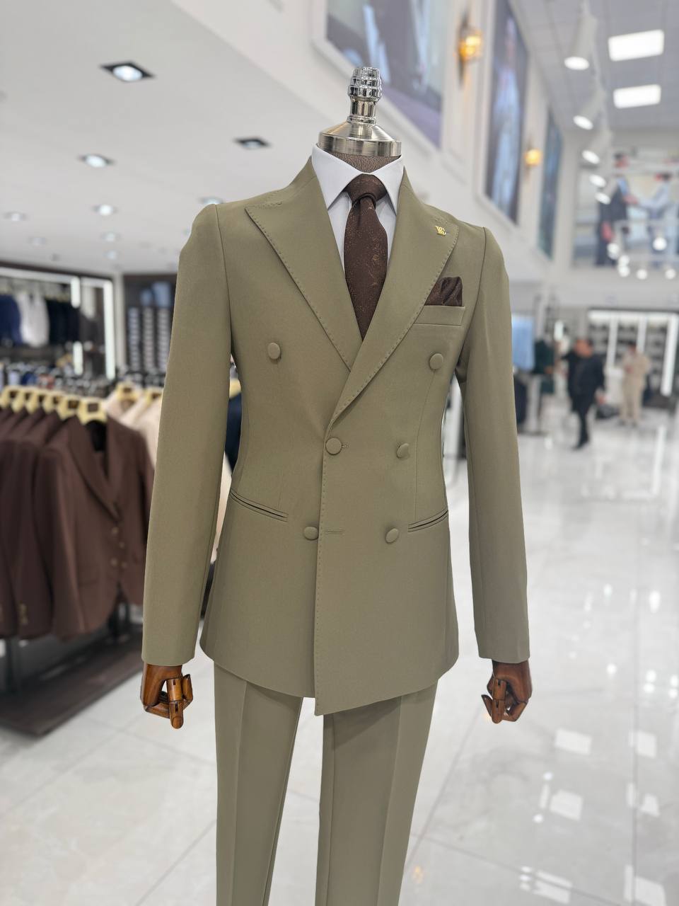 Suitharbor Double-Breasted Slim Fit Prom Suit – Multiple Colors