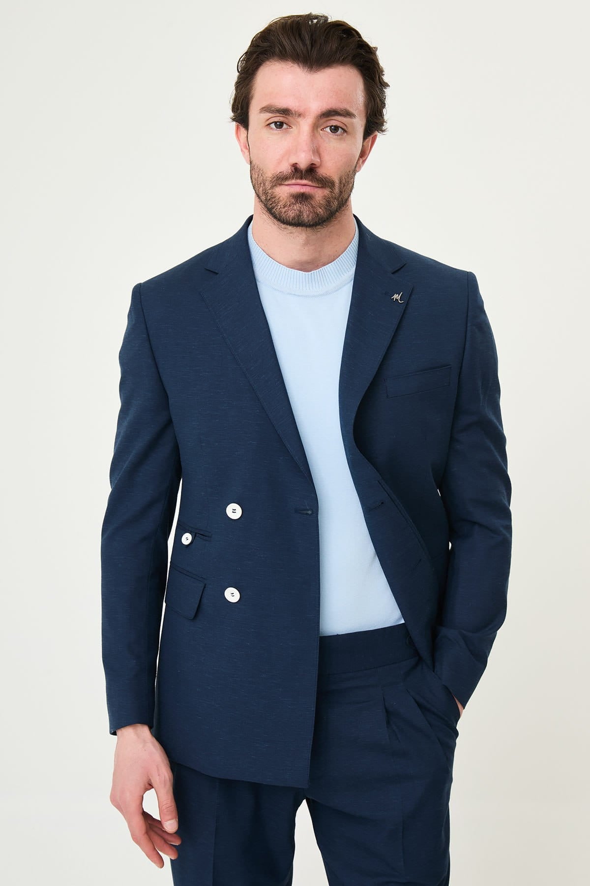 Men’s Navy Blue Hidden-Button Slim Fit Suit