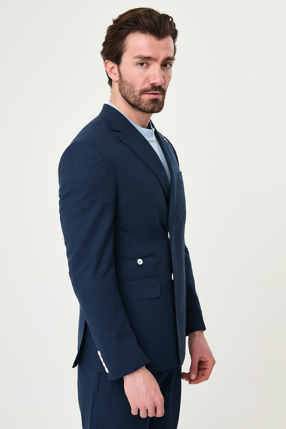 Men’s Navy Blue Hidden-Button Slim Fit Suit