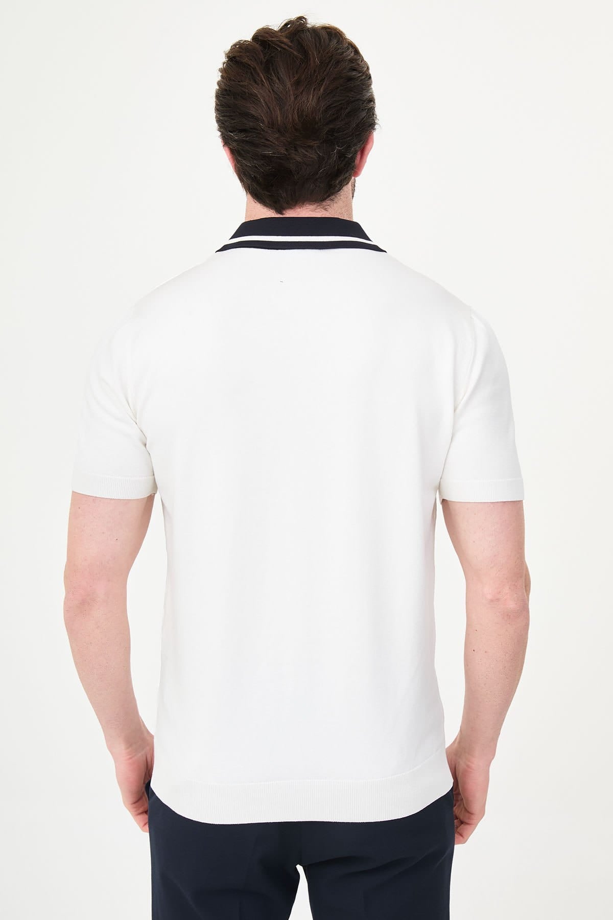 Men’s Off-White Knit Button-Up Polo Shirt