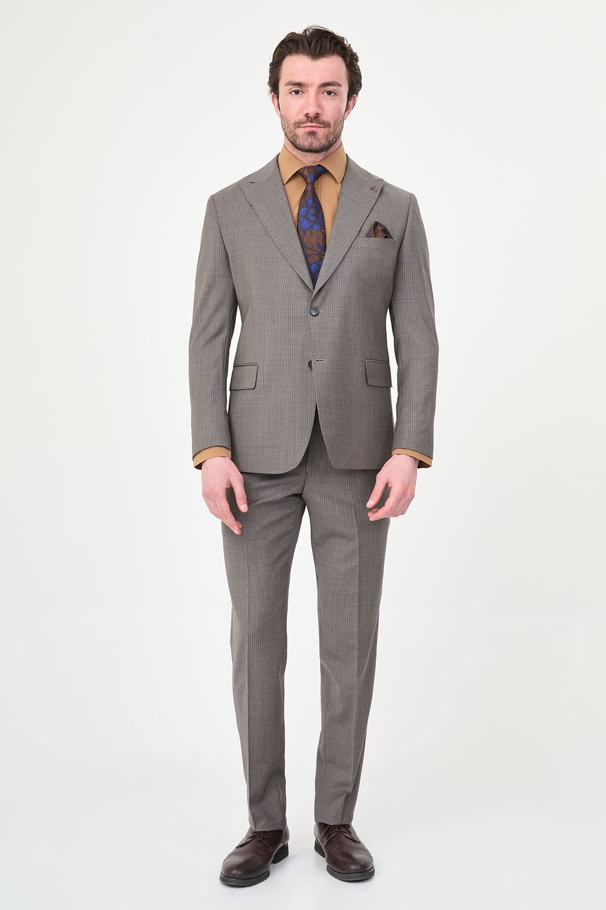 Men’s Taupe Grey Slim Fit Wool Suit – Modern Luxury Formal Suit