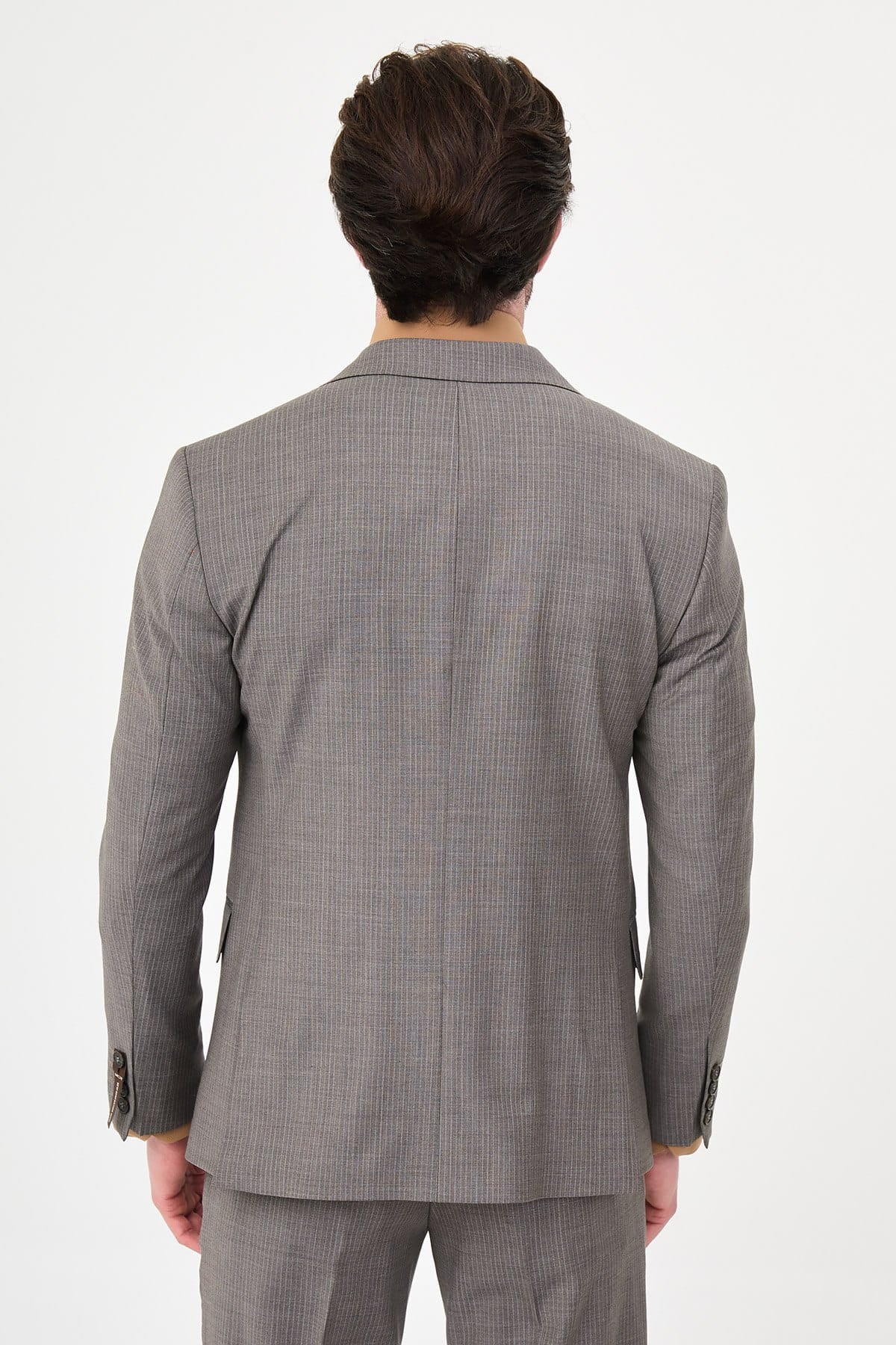 Men’s Taupe Grey Slim Fit Wool Suit – Modern Luxury Formal Suit