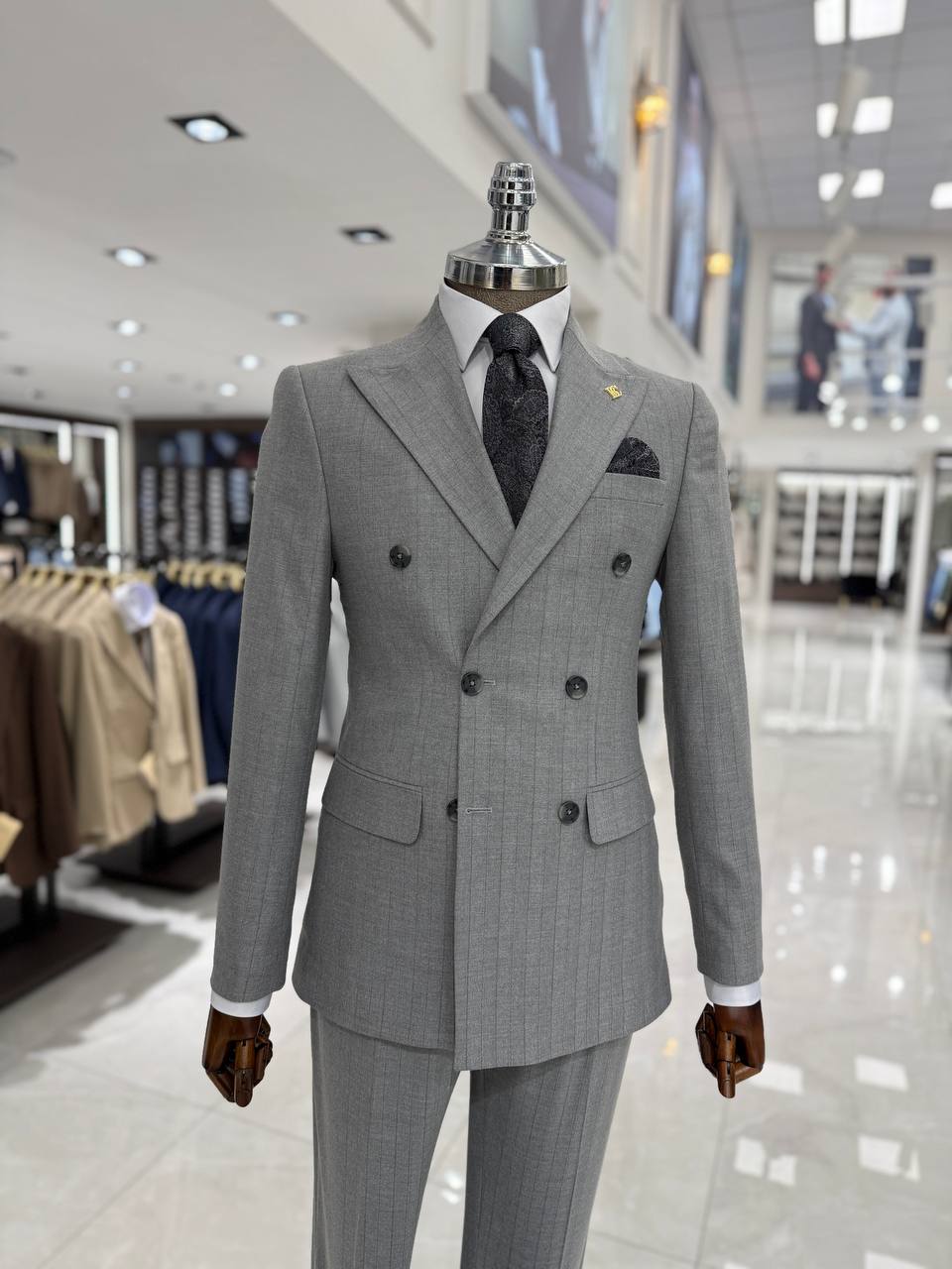 Suitharbor Double-Breasted Slim Fit Prom Suit – Multiple Colors
