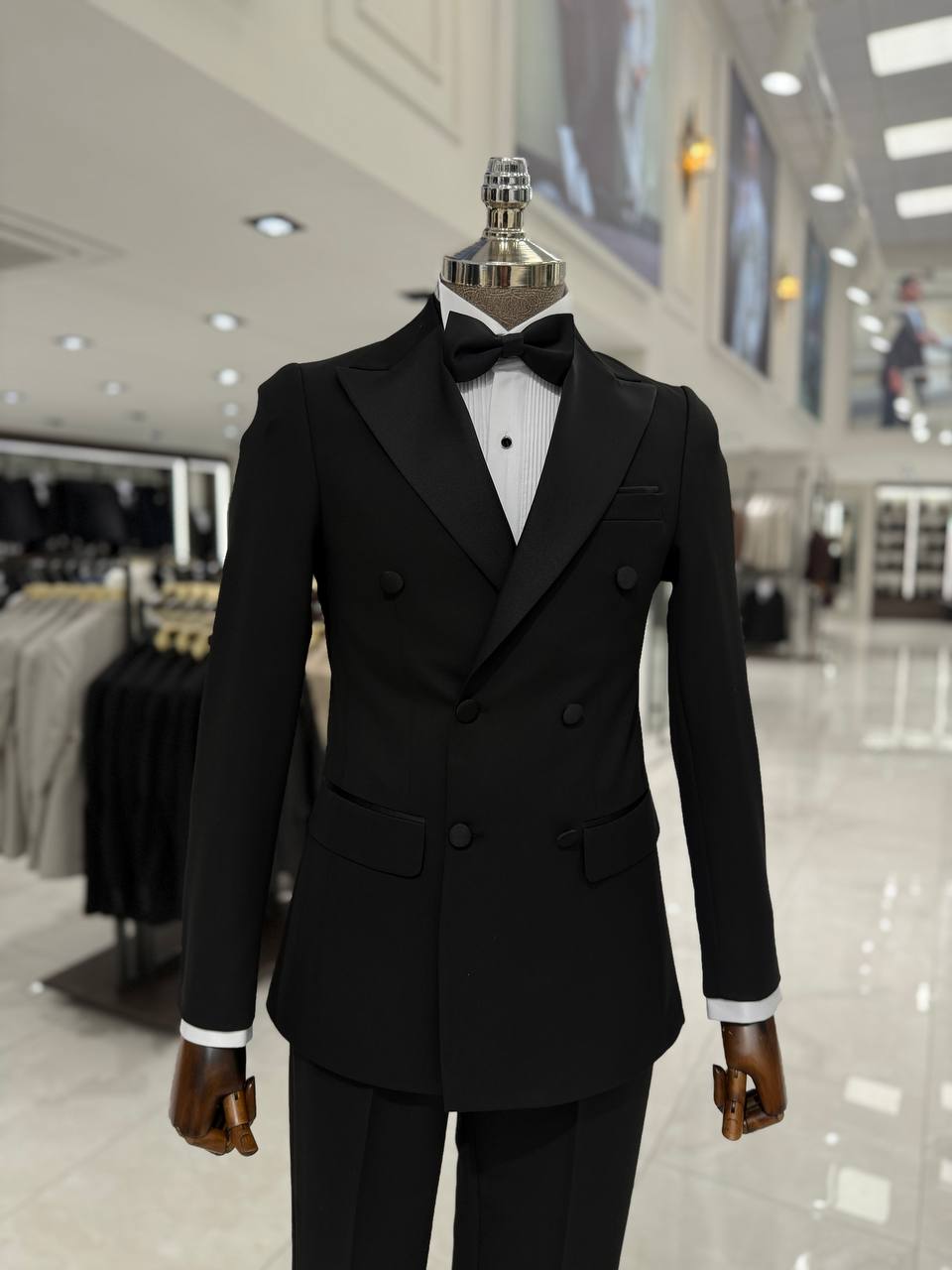Suitharbor Signature Double-Breasted Shawl Lapel Tuxedo – Multiple Colors