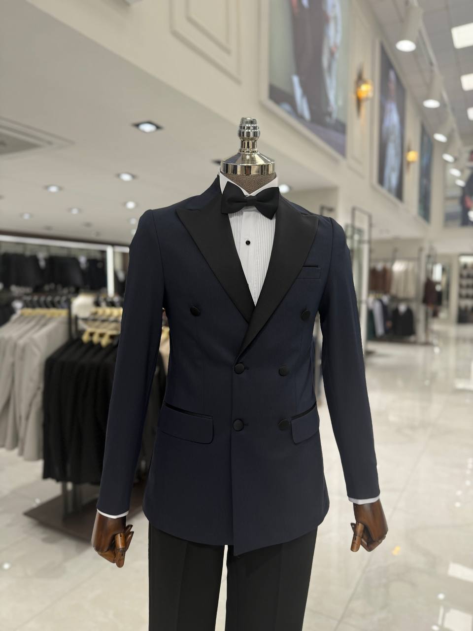 Suitharbor Signature Double-Breasted Shawl Lapel Tuxedo – Multiple Colors