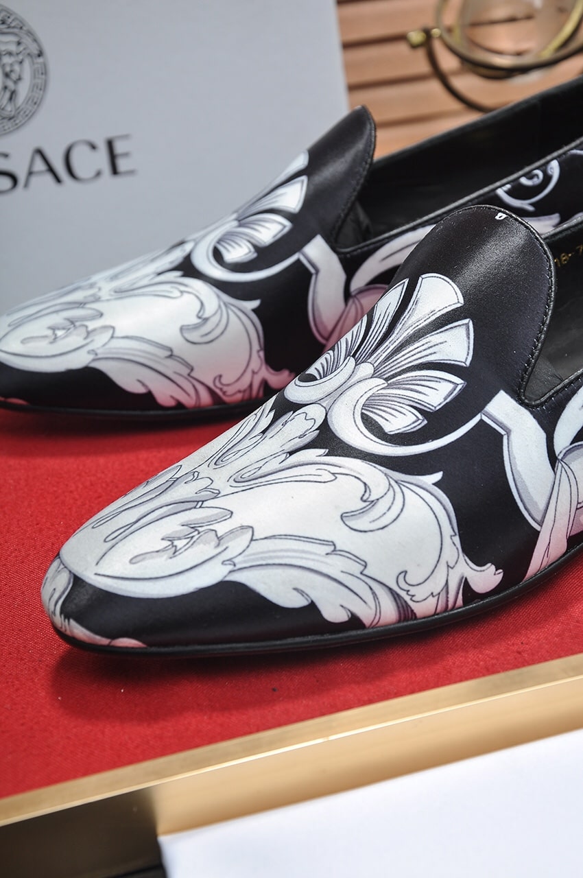 Versace Black and White Baroque Floral Loafer